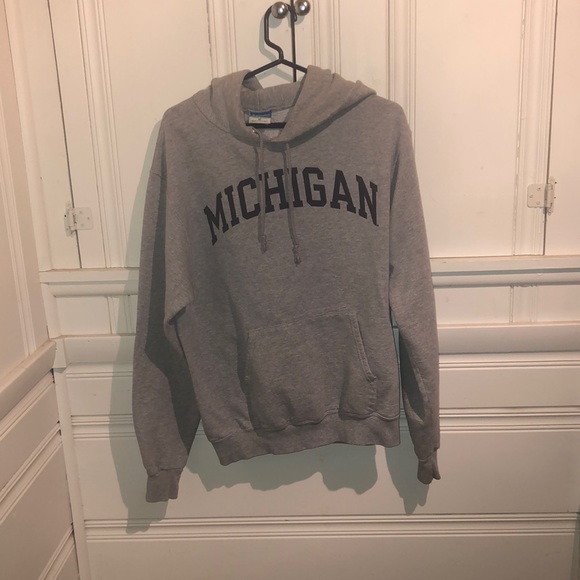 Grey and navy blue Michigan sweatshirt. - Picture 1 of 4